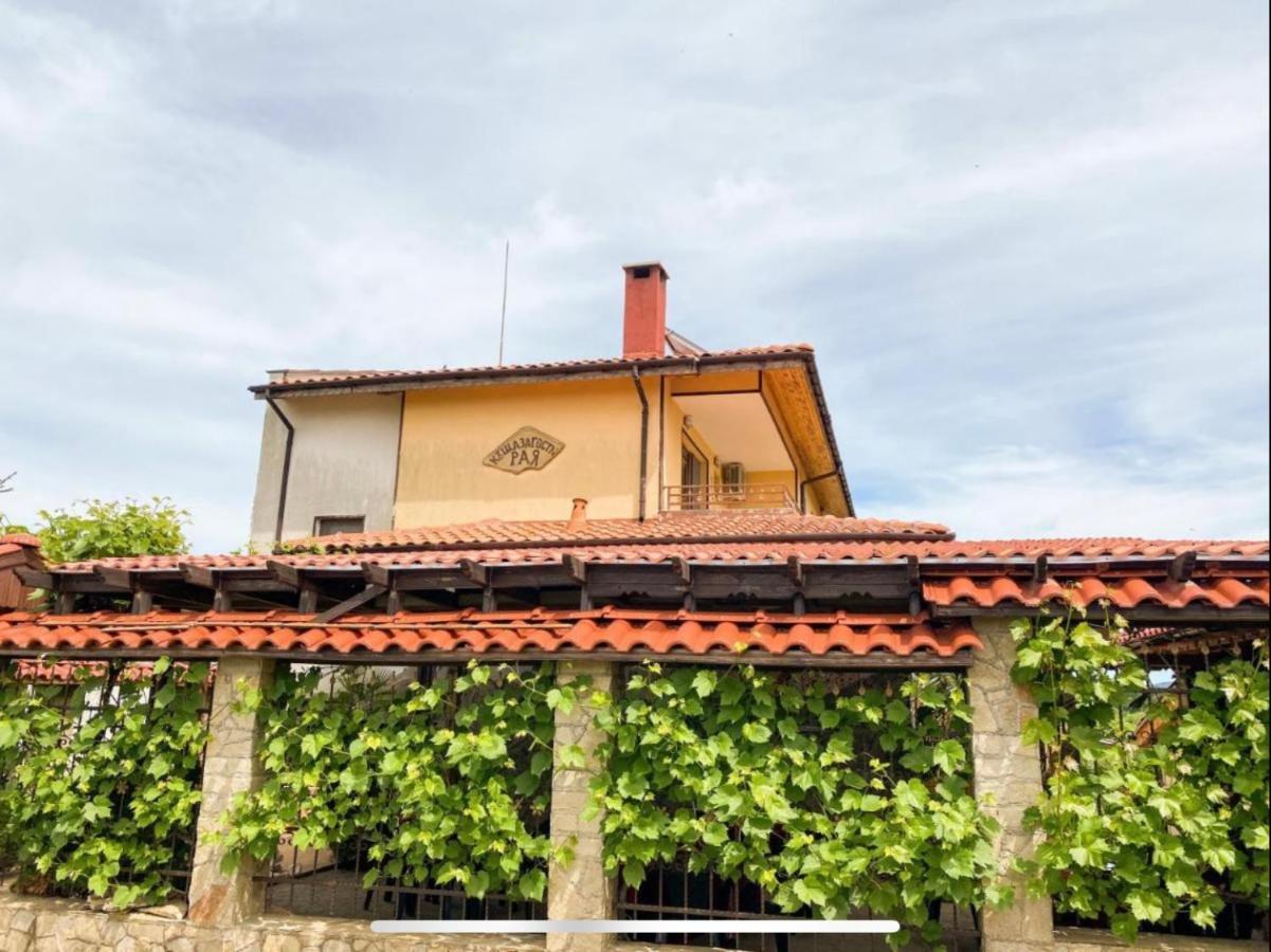 Kyshta Za Gosti Raya Hotel Fazanovo Exterior photo
